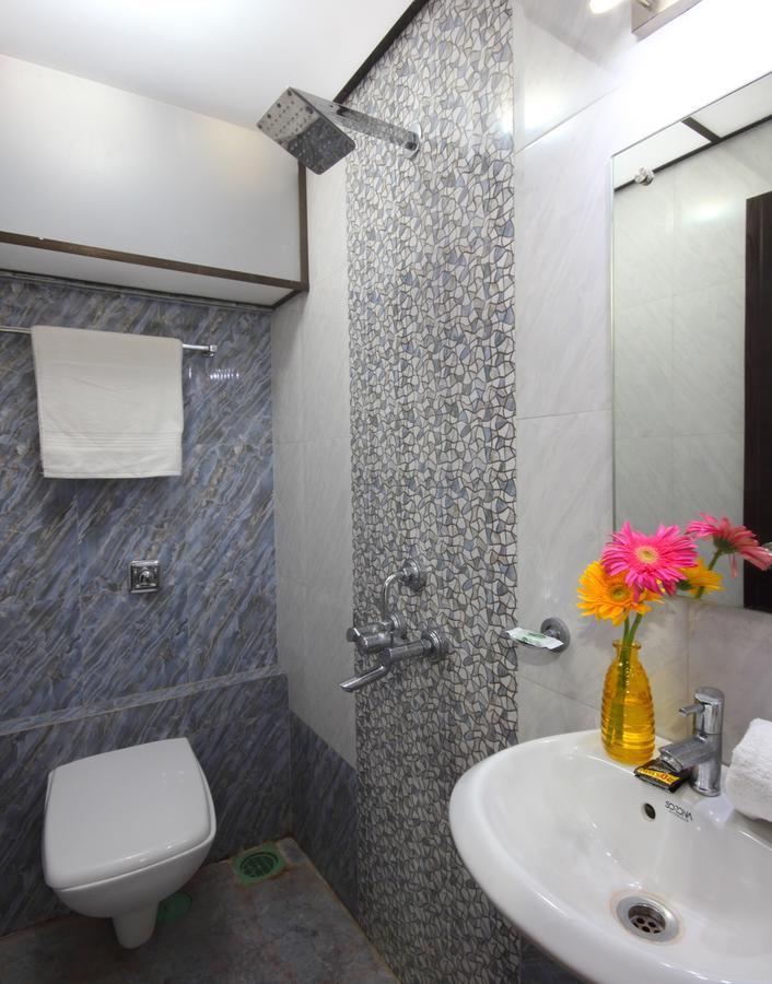 Hotel Railway Inn Thane Dış mekan fotoğraf